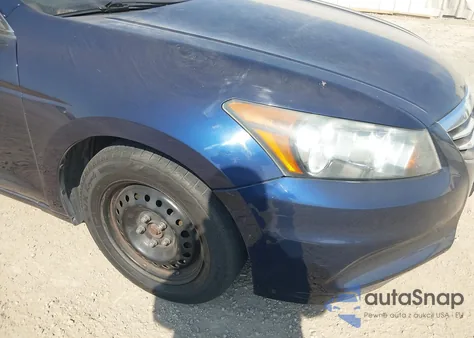 2011 Honda Accord 2.4 Lx из США, поврежденный, VIN 1HGCP2F39BA053039